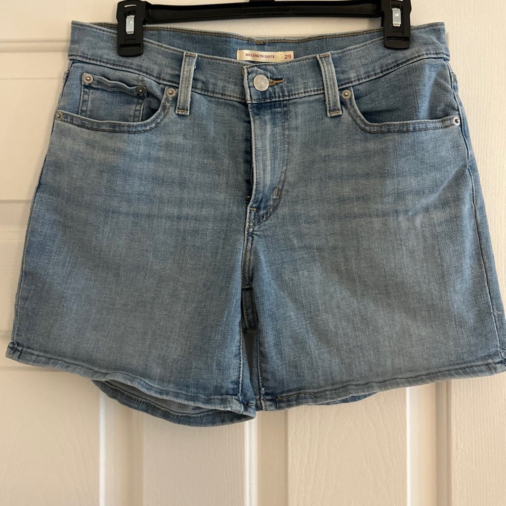 Levi’s Mid-Length Light Blue Denim Shorts